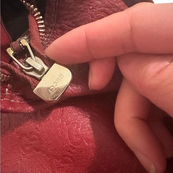 Gucci Elegant Red GG Leather x-large Tote Bag - Picture 10 of 16